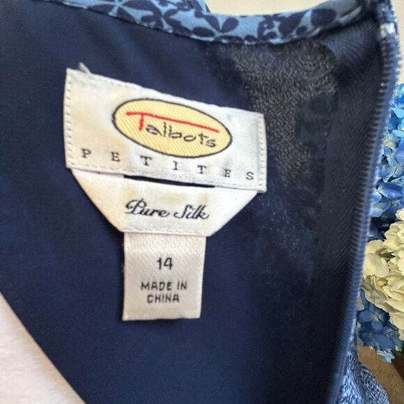 Talbots Blue Silk Pleated Maxi dress - Picture 7 of 9